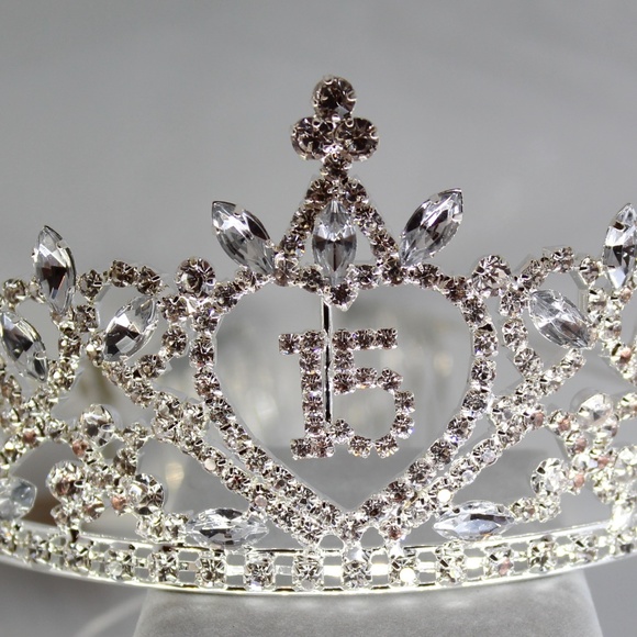 Tiara Sweet 15 - Picture 2 of 5